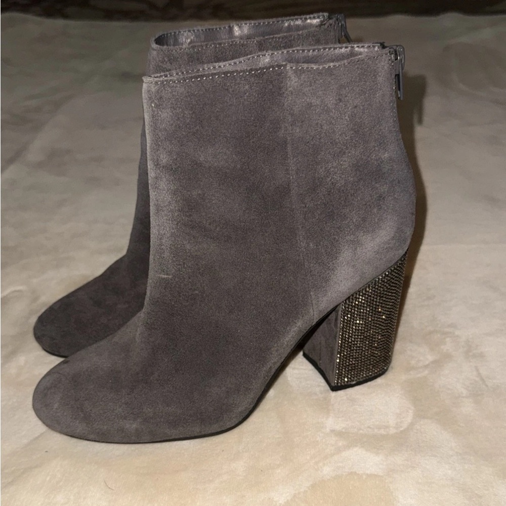 Reaction Kenneth Cole Grey Suede Booties- Size 9